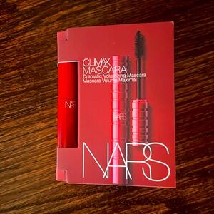 NWT: NARS climax mascara (sample size)